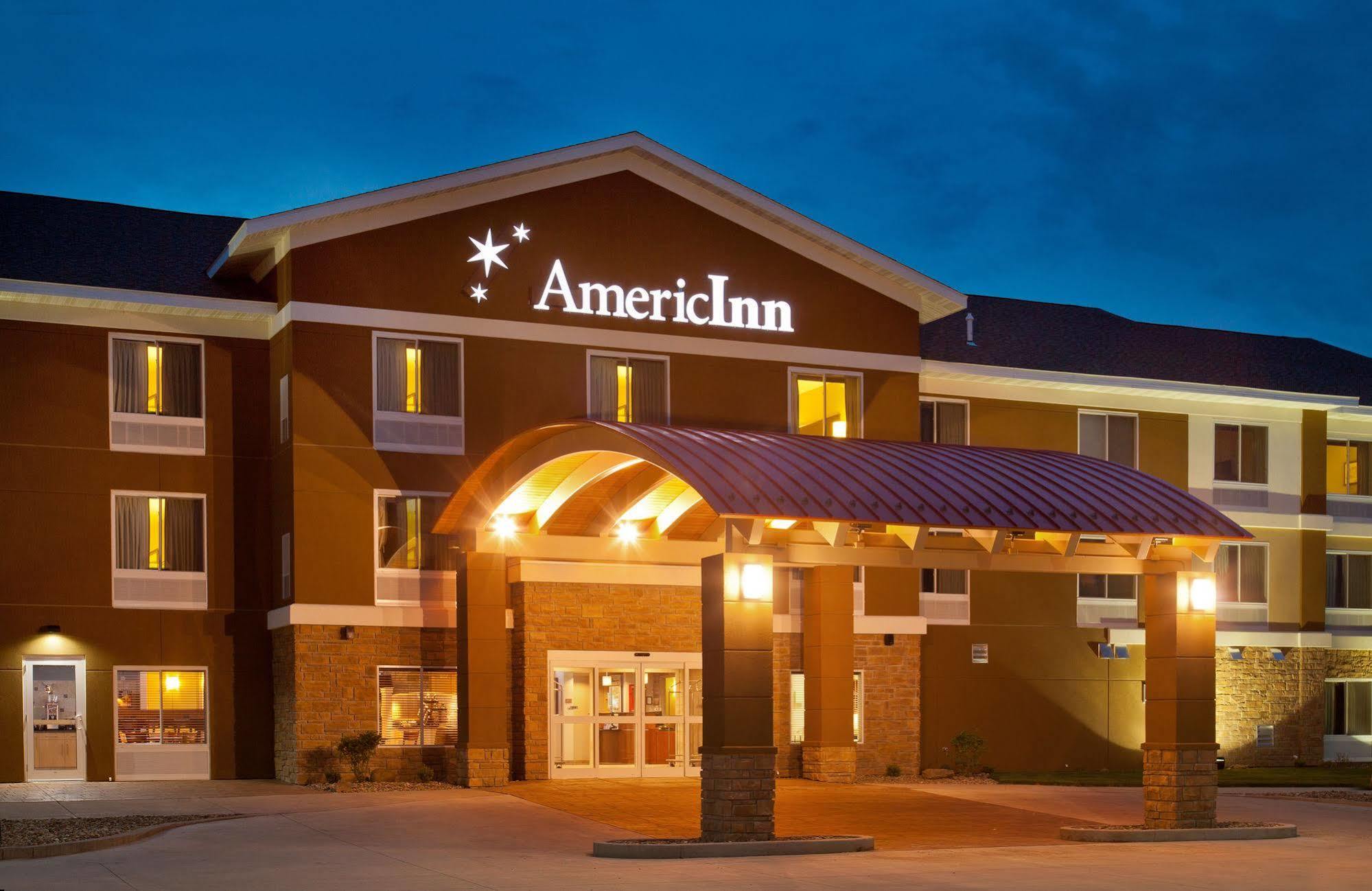 Americinn By Wyndham Hartford Sd Kültér fotó